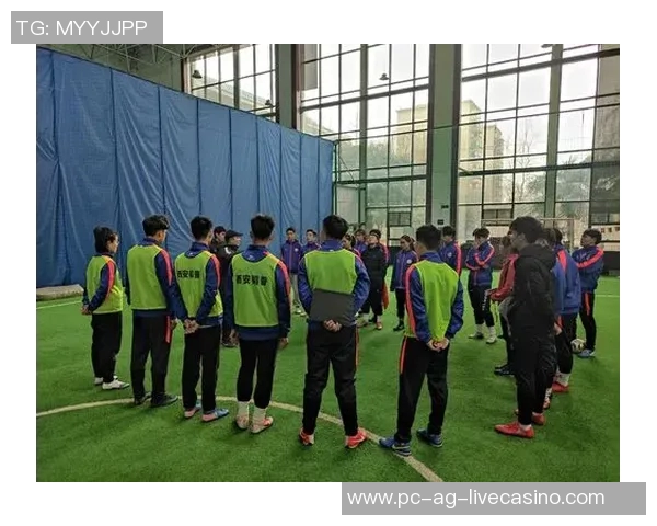 东莞足球培训班助力青少年成长提升技能培养团队精神与竞技意识